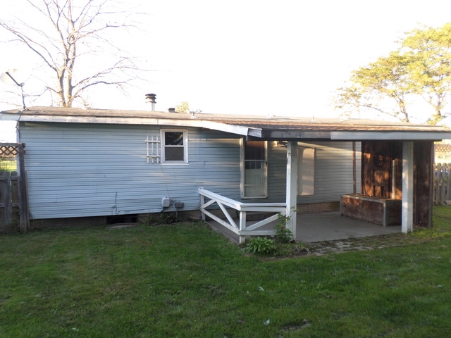 485 Stable Dr