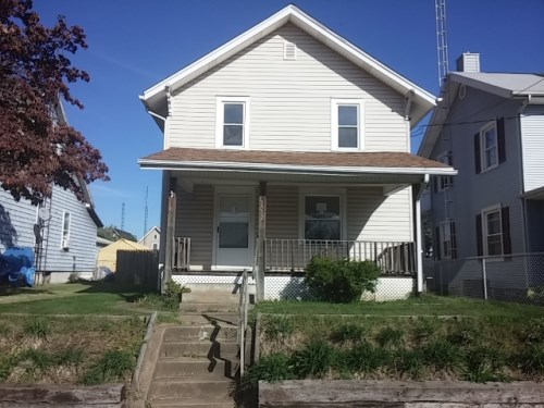 1512 Hammond Ave SW
