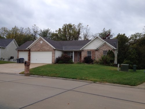 744 Longfellow Cir