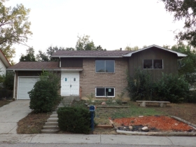 621 Raemar Dr