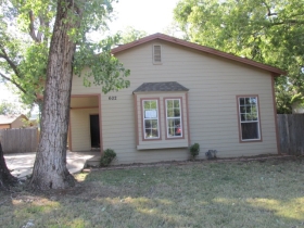 602 N Pecan St
