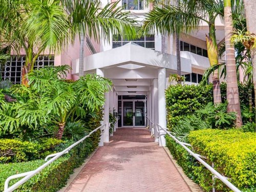 1621 BAY RD # 403