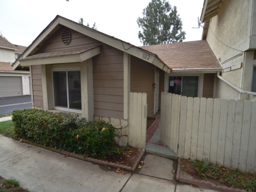 1650 S. Campus Avenue Unit 102