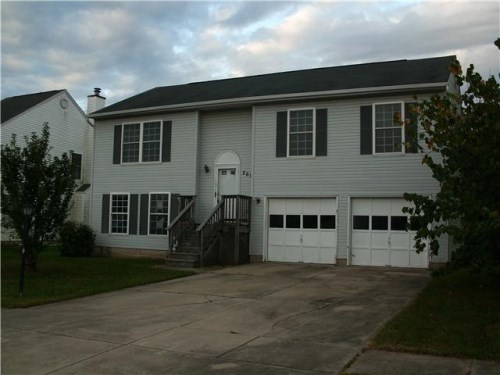 260 Chestnut Dr