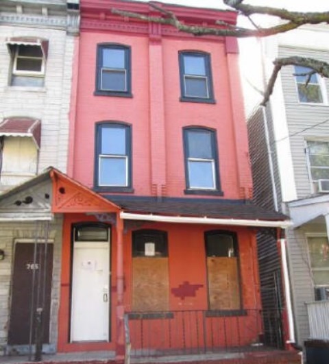 263 Walnut Ave