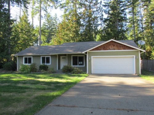 721 E Lakeshore Drive West