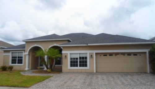 18057 Thornhill Grand Cir
