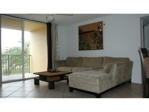 19501 E Country Club Dr # 9303