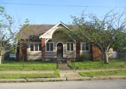 268 Bedell St