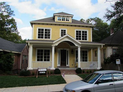 793 Charles Allen Drive Ne