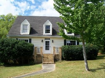 2215 Oak Ridge Cir