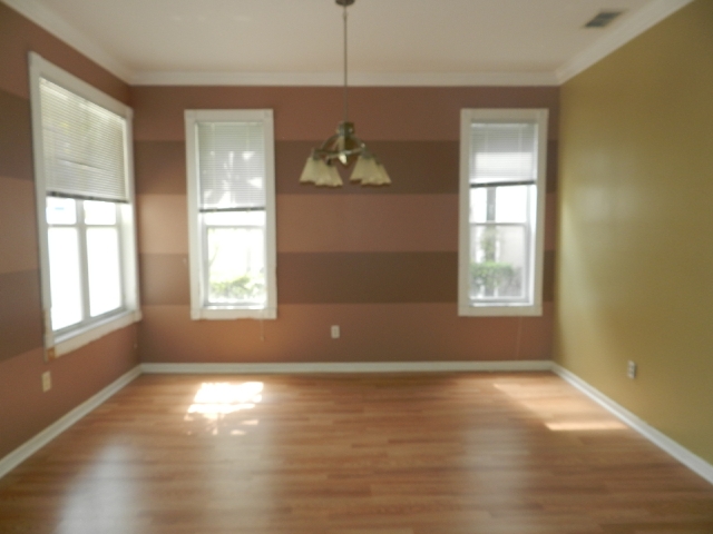 10605 Drayton Ct