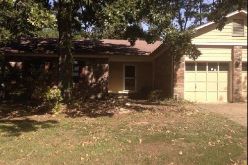 12616 Valleywood Dr