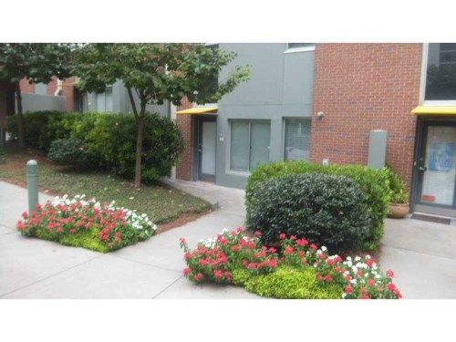 Unit 106 - 620 Glen Iris Drive