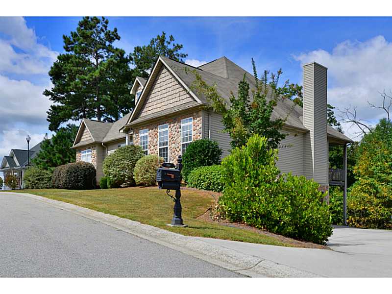 318 Crest Pointe S