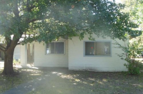 1325 West Quarles