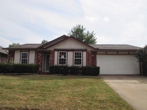12132 E 30th Pl