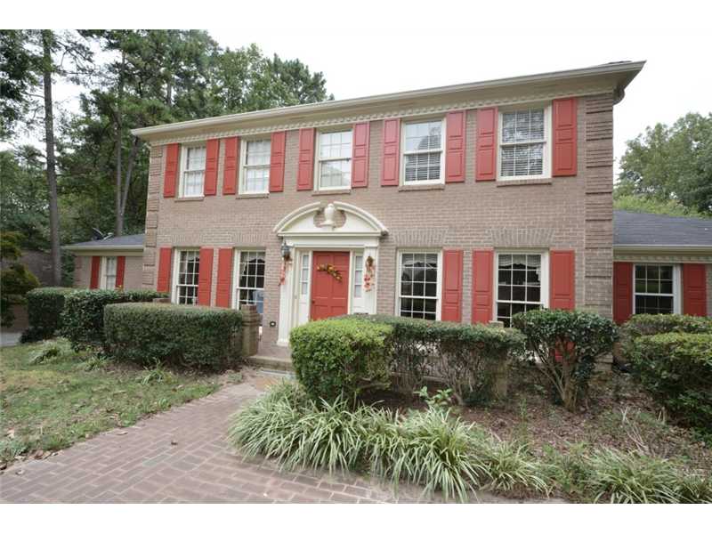 2553 River Knoll Drive