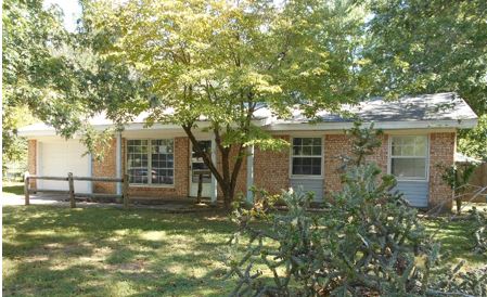 703 Steven Dr
