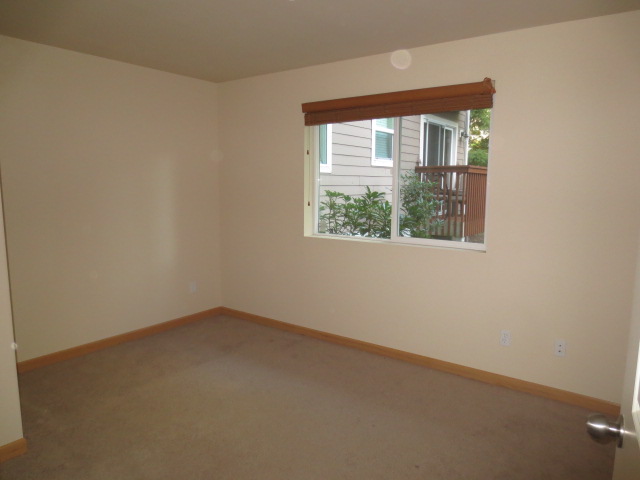 7220 Rainier Drive Unit 103