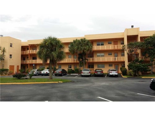 8380 LAGOS DE CAMPO BL # 309