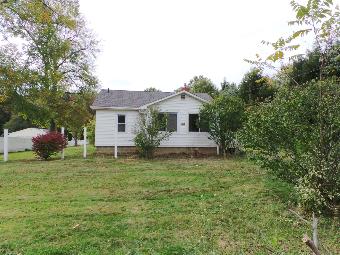 1108 Woods Dr