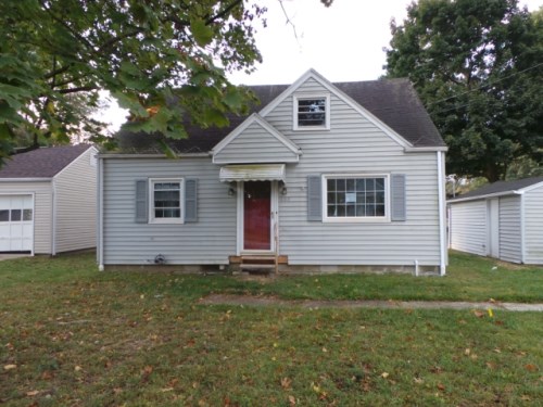 688 E Cassell Ave