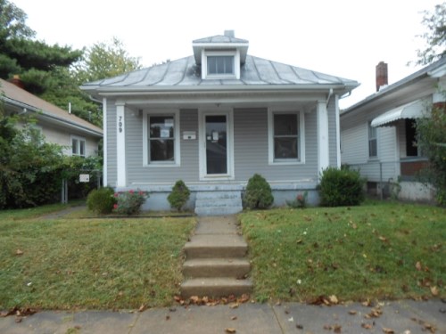 709 Elwood St