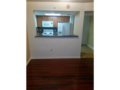1690 SW 27 AV # 302