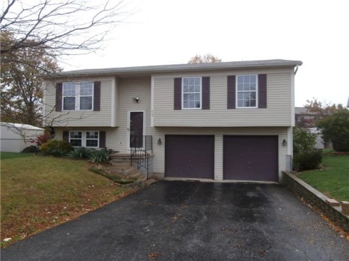 858 Bisque Ct