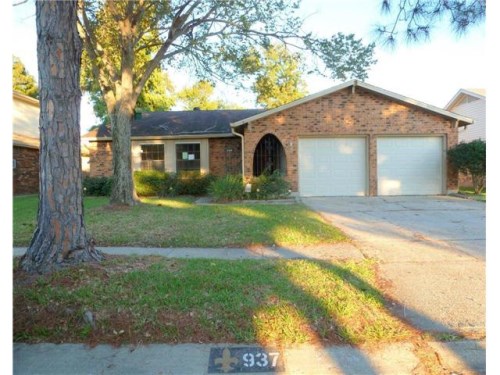 937 Mystic Ave