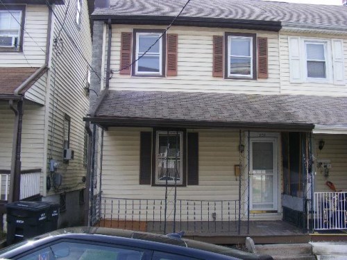 208 Union Ave