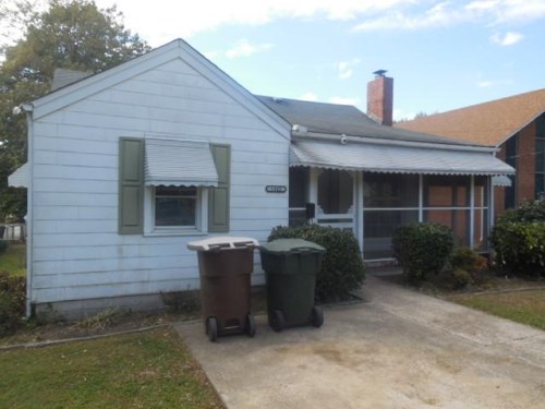 1042 S Aycock St