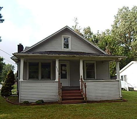 4579 Grove Ave