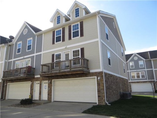 1128 Flagstone Ln