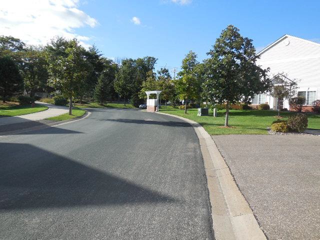 648 Village Pkwy