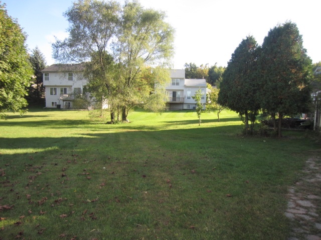 3542 Raintree Ct SE