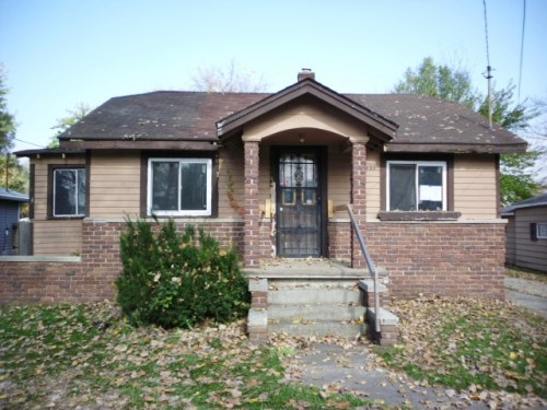 2493 Kansas Ave