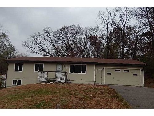 501 79th Way NE
