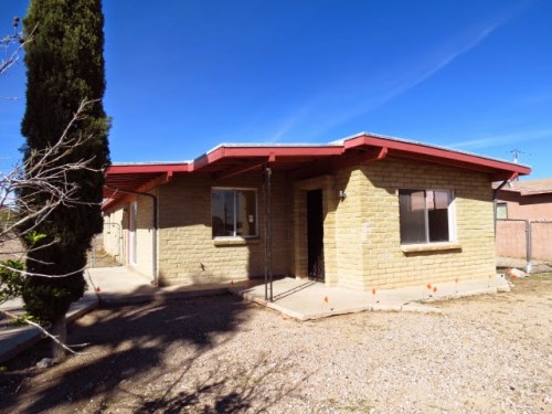 1810 S Via Elnora