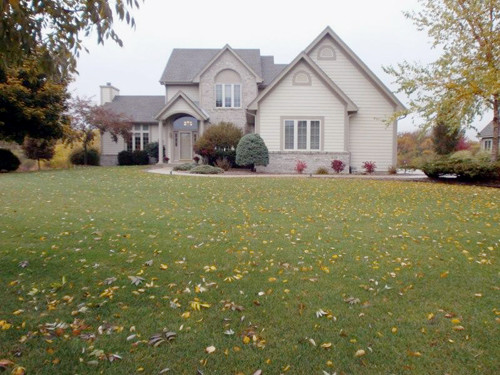 1039 Oak Circle