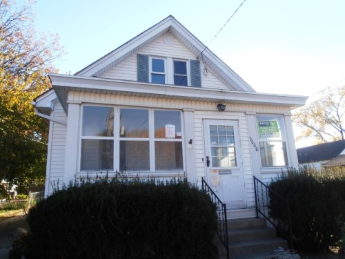 3008 N Wisconsin Ave