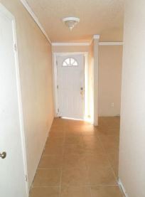 2580 Eastview Dr