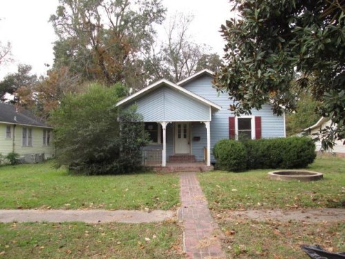 215 Davis St