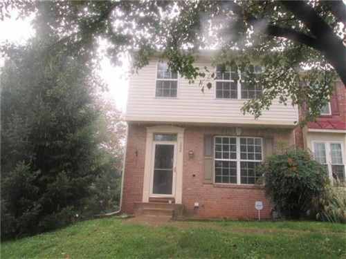1300 Banyan Cir
