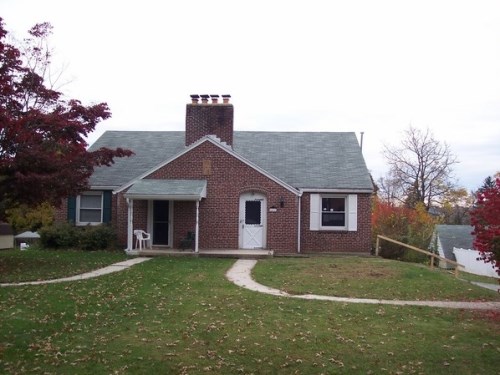 426 Hillcrest Road