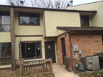 2203 Greenwood Dr