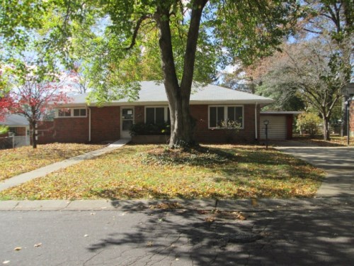 819 Uplynn Dr