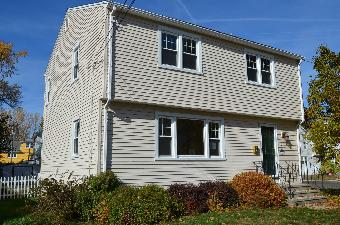 110 Rochford Ave