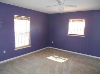 1411 Country Chase